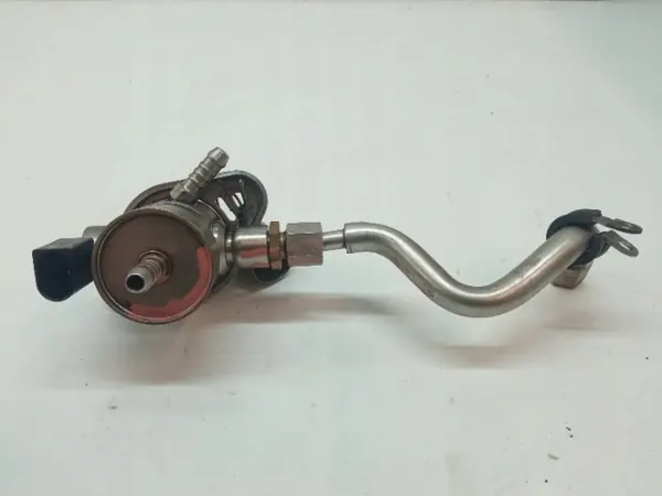 Bomba de inyección OEM 06L127A01 2.0 TSI/TFSI image 3
