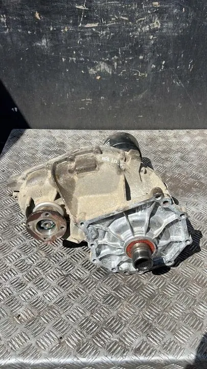 Verteilergetriebe OEM 331004JA1C für Nissan NP300 Navara image 2