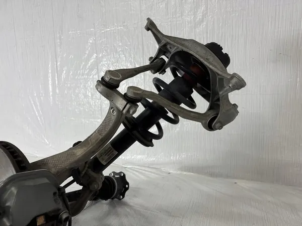 Ensemble de suspension avant gauche Porsche Macan 95B image 3