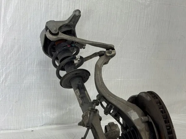 Ensemble de suspension avant gauche Porsche Macan 95B image 8