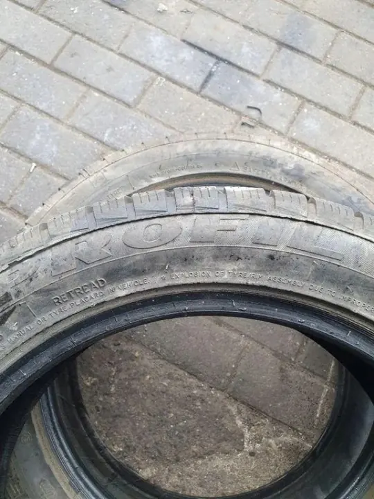 Rejilla trasera de maletero Mercedes-Benz OEM 22565R17 image 5
