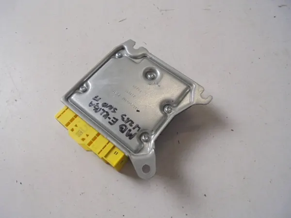 Capteur Airbag OEM A2139007105 pour Mercedes Classe E image 3