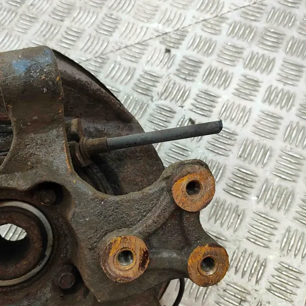 Chevrolet Captiva 2007 Mozzo ruota posteriore destro image 5