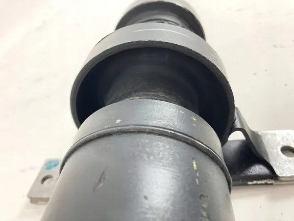 Drivaxel Dodge Challenger 2020 5.7L 68272626AD image 8