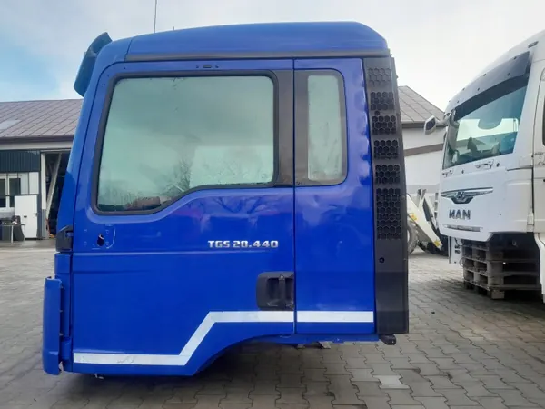 Cabina MAN TGS OEM KABINA TGS MG3 V1 - Usado image 5