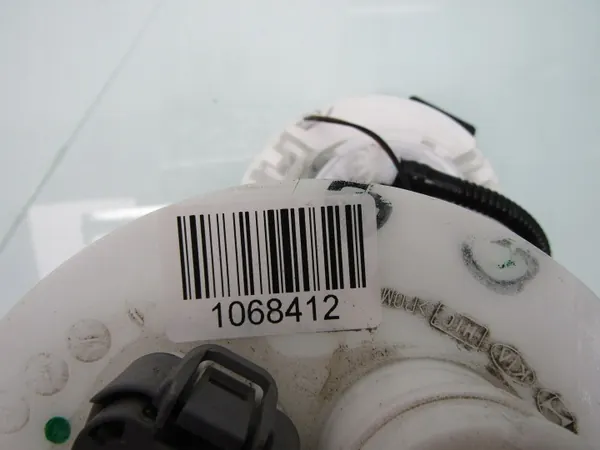 Hyundai OEM 31110-Q0500 Bränslenivåsensor image 10