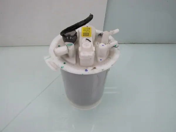 Hyundai OEM 31110-Q0500 Bränslenivåsensor image 4