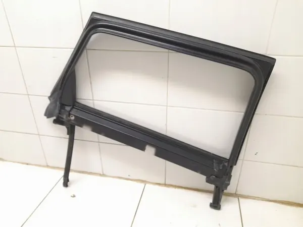 Hintertür Fensterrahmen Audi A3 OEM 8P4867415 image 4