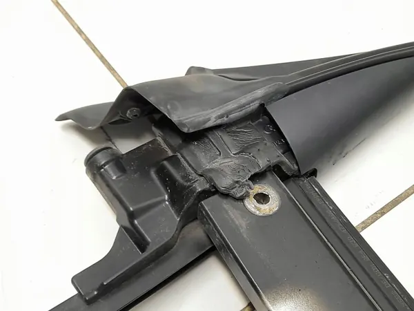 Hintertür Fensterrahmen Audi A3 OEM 8P4867415 image 6