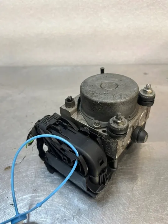Pompe ABS OEM 51860290 pour Fiat Grande Punto image 2