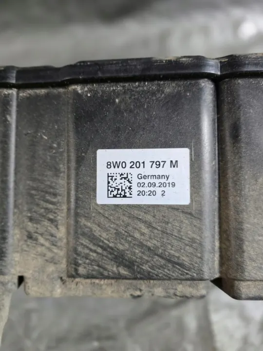OEM 8W0201797M Hiilifiltteri Audi A4 B9 A5 F5 image 2