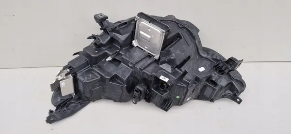 Oikea Etuvalaisin Renault Megane IV 4 Lift Full LED image 8