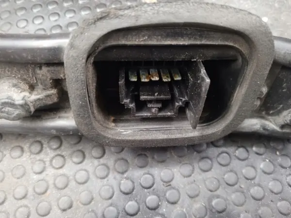 Suporte de lâmpada farol traseiro Fiat Panda II OEM 28029008 esquerdo image 4