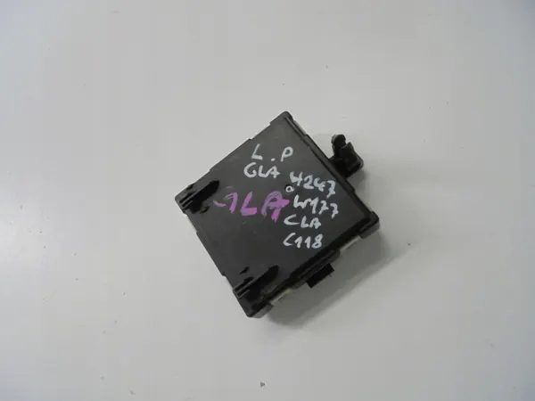 Módulo Puerta Delantera Izquierda OEM A1779008111 Mercedes image 3
