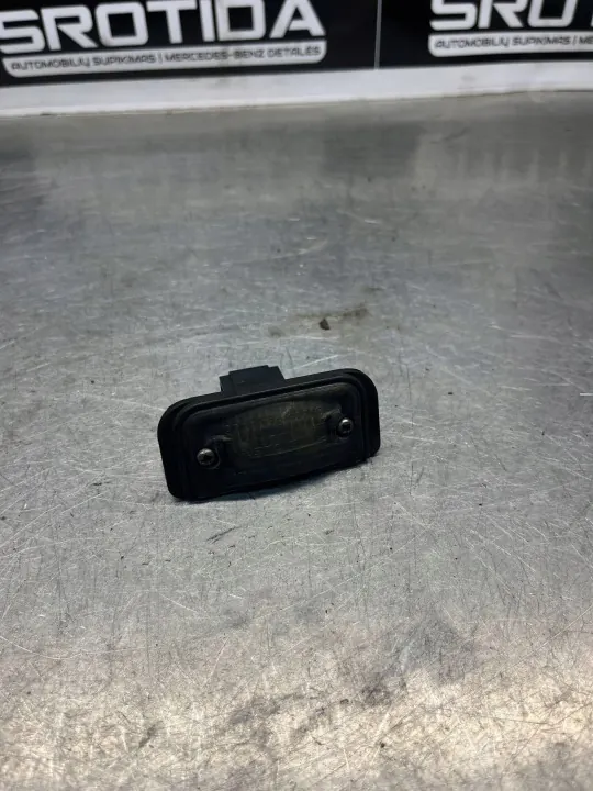 Takaosan rekisterikilven valo OEM 2308200166 Mercedes W209 image 2