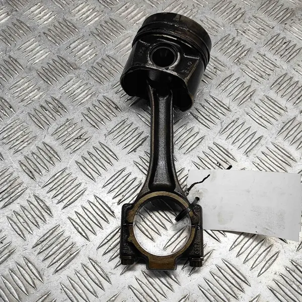 Skoda Superb III 1.6L Kolv image 3