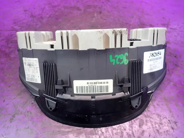 BMW OE Zawada-382054- Instrumentpanel 425928km image 3