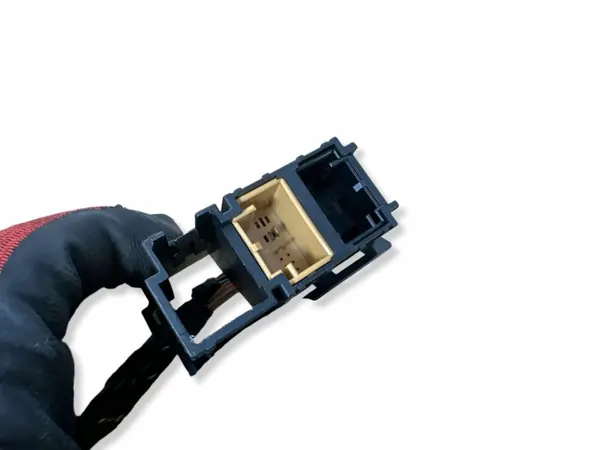 Harness de maletero usado OEM 3G9971147K image 9