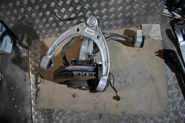 Voorste Rechte Ophangingsysteem Porsche Panamera 971 image 2