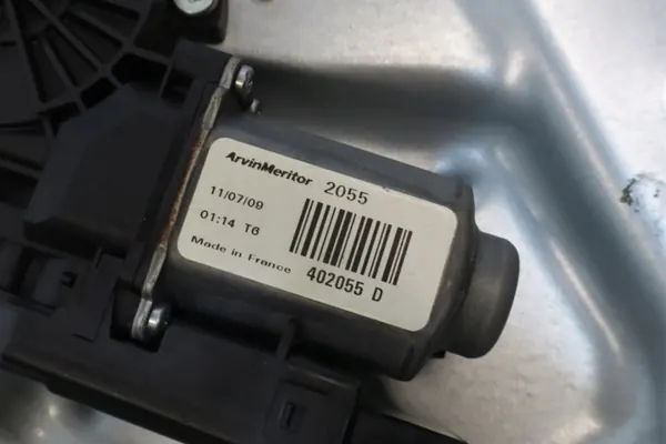 KIA OEM 82470-1H120 Store de Coffre pour Ceed I image 7