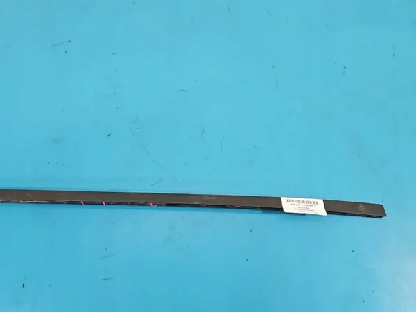 Skoda OE etu vasen tuulilasin tiiviste 658854327 image 3