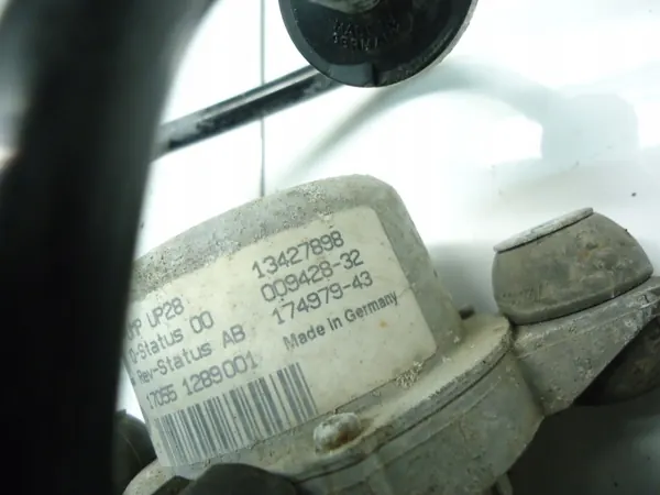Opel Vakuumipumppu OEM 13427898 Corsa D/Astra J image 3