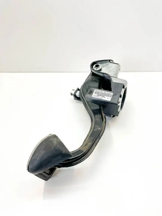 Mercedes-Benz Bromspedal OEM A2312900001 - Begagnad image 4