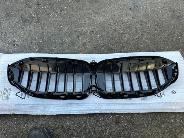 Grade de rim BMW 3 Series G20 G21 image 4