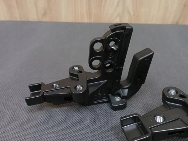 Mercedes dakslot scharnierenset OEM A2097500355 image 3