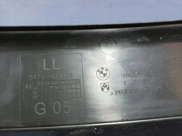 BMW X7 G07 övre vindruta OEM 7434879 - Begagnad image 6