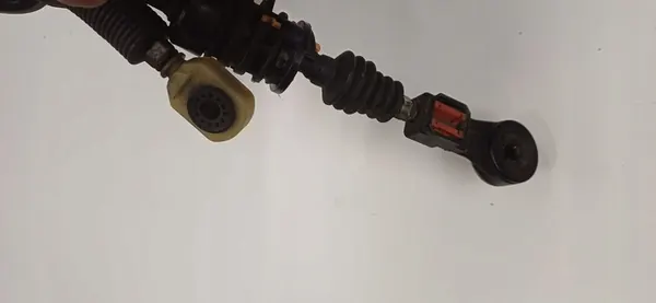 FORD FIESTA MK6 1.4 TDCI Lien de changement de vitesse 2S6R-7E395-AG image 4