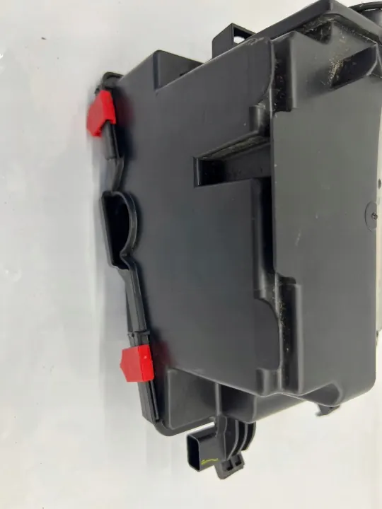 Zekeringkastdeksel OEM 9804681980 voor Jumpy Expert III image 3