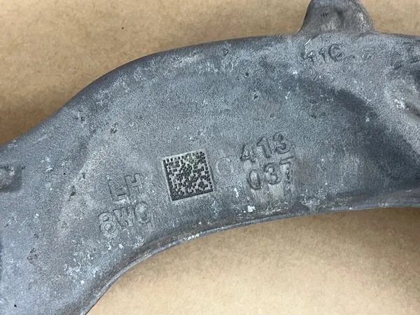 AUDI A4 A5 8W Garfo do Amortecedor Esquerdo 8W0413037G image 2