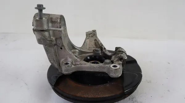 Volvo XC40 1.5 T3 Rechter Voorstuurknokkel OEM 32221857 image 4