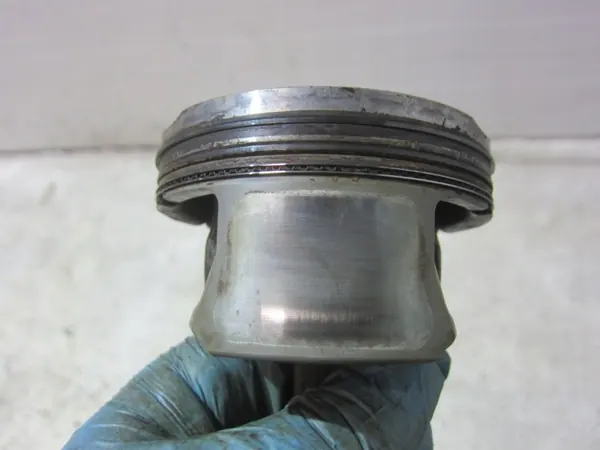 BMW OEM 11257558528 Bielle Piston d'Occasion image 4