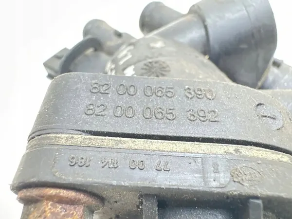 2002 Mitsubishi Carisma Turboahtimen vesiputki 8200065392 image 5