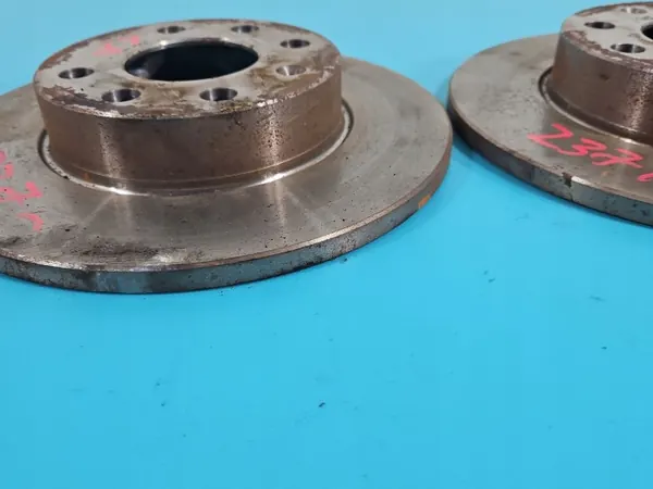 Discos e pastilhas dianteiros OEM IMPRK1403788 para Opel Corsa C image 4