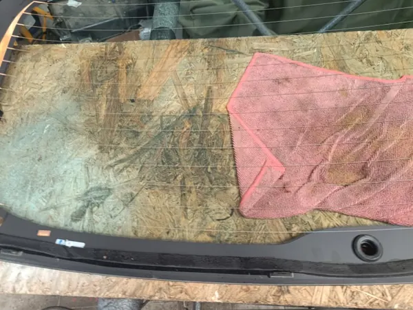 OEM 43R-016942 achterklepglas voor Hyundai Kona I image 4