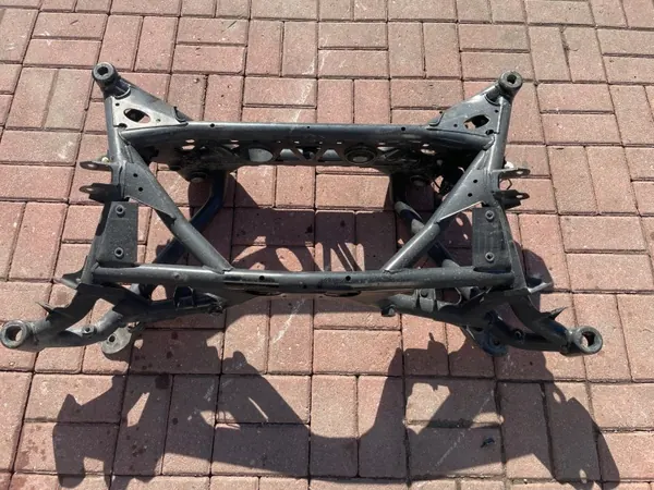 OEM 8097478 Bakaxelbärare för BMW M3/M4 image 2