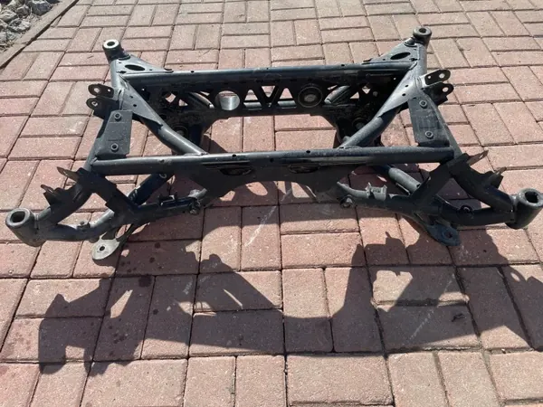 OEM 8097478 Bakaxelbärare för BMW M3/M4 image 4