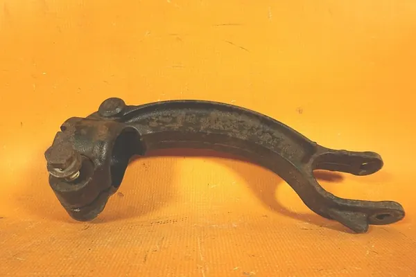 Audi A5 8T Alajousitus Oikea OEM 8k0413038l image 2