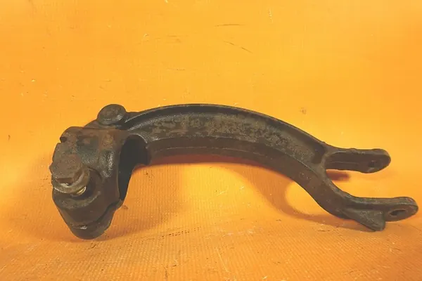 Audi A5 8T Alajousitus Oikea OEM 8k0413038l image 3
