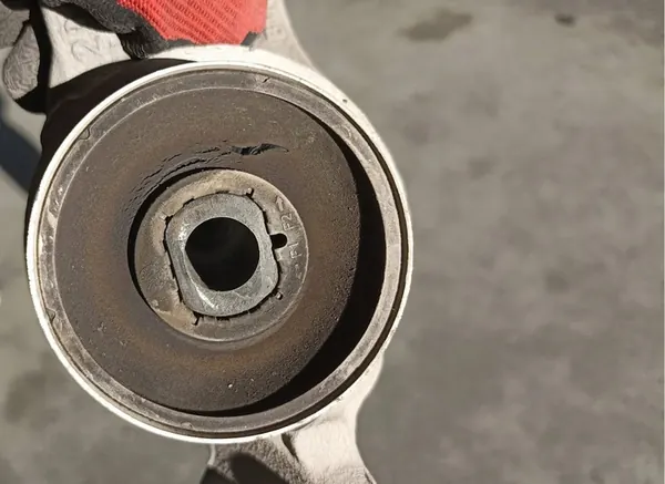 Braccio di Controllo Anteriore BMW F39 F48 Sinistro Destro 6879844 6879843 image 4