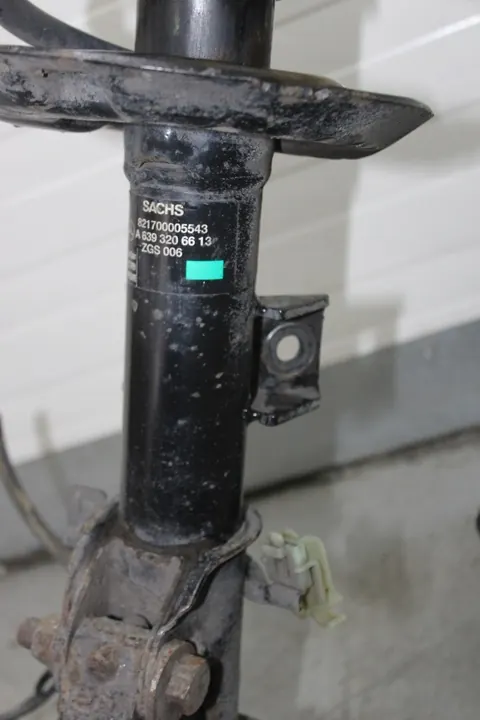 MERCEDES VITO W639 JOUSTO KOLLO HUBI VASEN EDELLÄ A6393300632 image 8