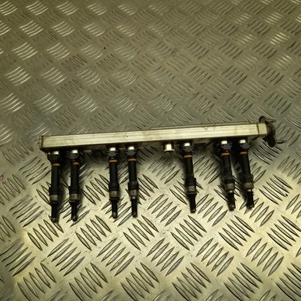 Polttoainejakoputki OEM 35350-08000 Kia Rio IV:lle image 2