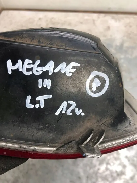 Vänster bakre dimljus Renault Megane III image 6