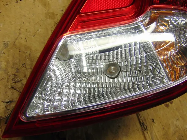 Luz Trasera Derecha Hyundai i20 Lift 2012 HB Hatchback OEM image 8