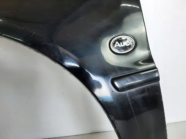 AUDI A4 B5 Kombi Främre Vänster Skärm LY9B image 7