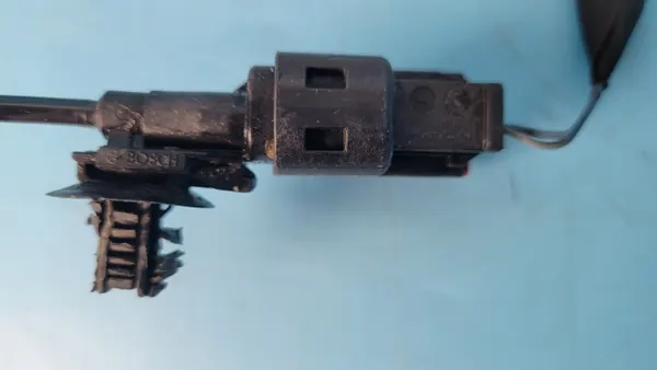 Pivot de roue avant droit Tesla Model 3 OEM 1044316-00-E image 5