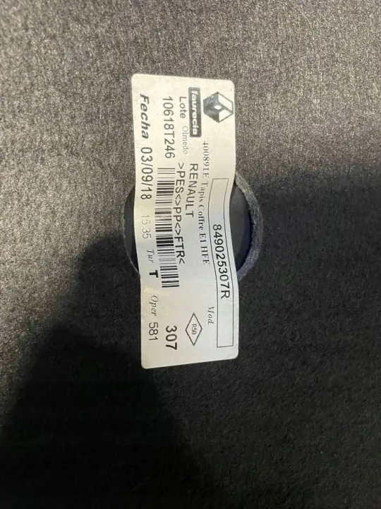 Takakontin matto OEM 849025307R Renault Kadjar 2015- image 3